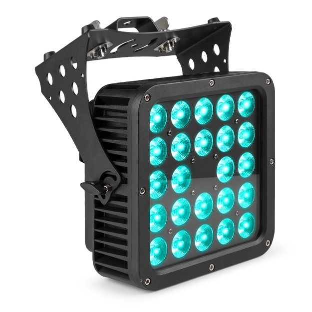 BeamZ StarColor205 LED Flood Light 24x10W RGBA IP65