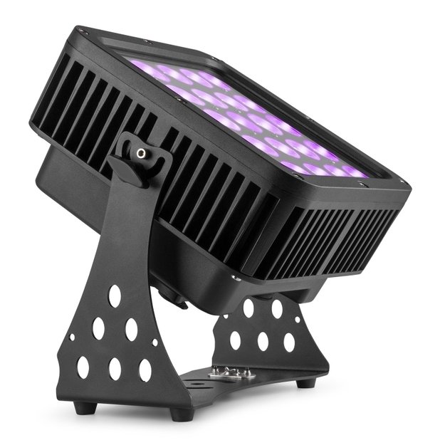 BeamZ StarColor205 LED Flood Light 24x10W RGBA IP65