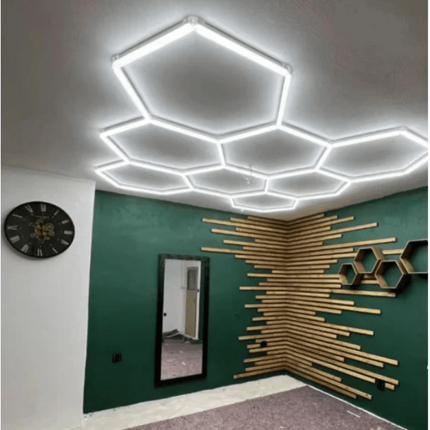 LUMHEXO H7-H8 kelių dizainų modulinis LED šviestuvas, 350 W, 6500 K, 2320 × 2410 mm