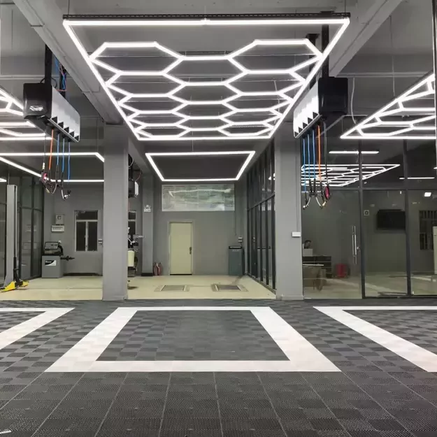Garažo LED apšvietimas „Koriai“ su rėmu (14 vnt. LED modulių, 2410 × 4780 mm) 3
