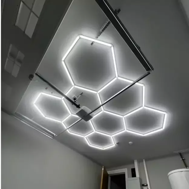 Garažo LED apšvietimas „Koriai“ be rėmo (8 vnt. LED modulių, 2444 × 2576 mm) 1