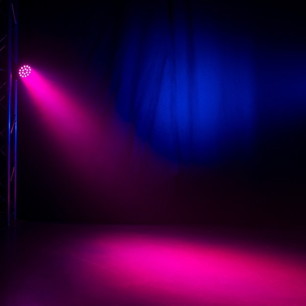 Fuzzix Comet M16 šviesos efektai 8