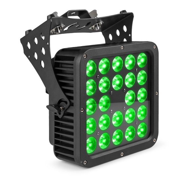 BeamZ StarColor200 LED Flood Light 24x10W Outdoor RGBW