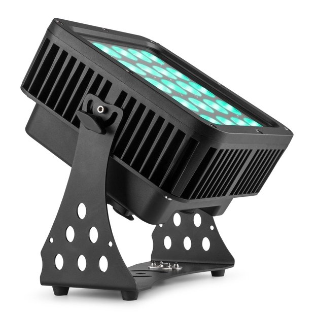 BeamZ StarColor200 LED Flood Light 24x10W Outdoor RGBW